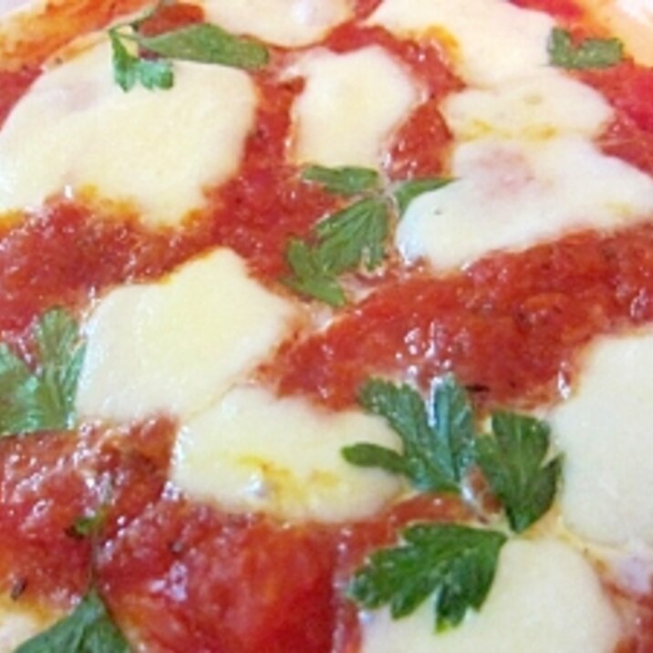 モッツァレラチーズとイタリアンパセリのピザ☆